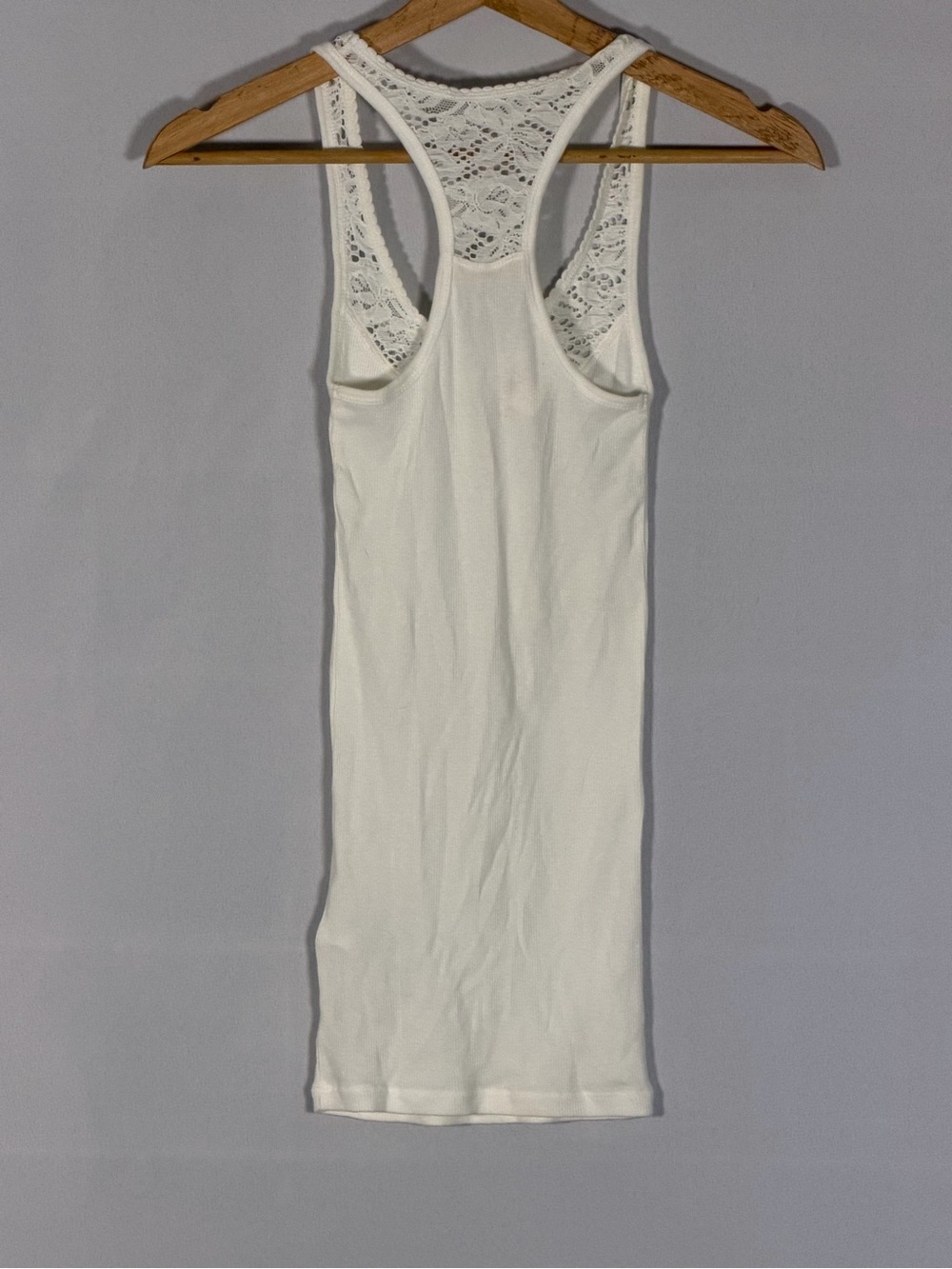 Hollister White Lace Racerback Ribbed Tank Top XS Y2K Coquette - Picture 2 of 11